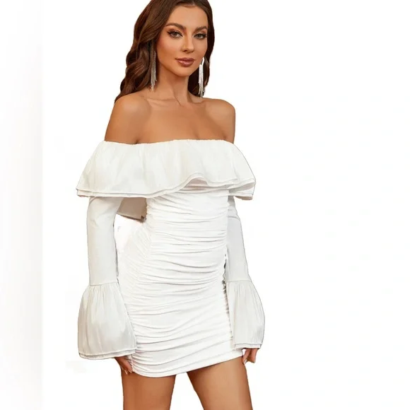 Parthea Bell Sleeve Off Shoulder Ruched Bodycon Dress - White Sz XS - Picture 4 of 4